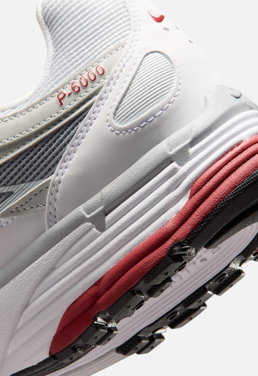 Nike - Nike P-6000