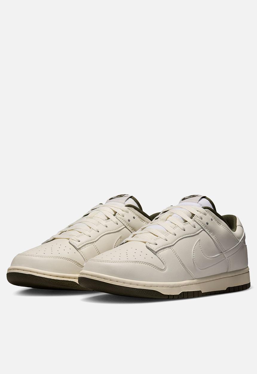 Nike - Nike Dunk Low Retro