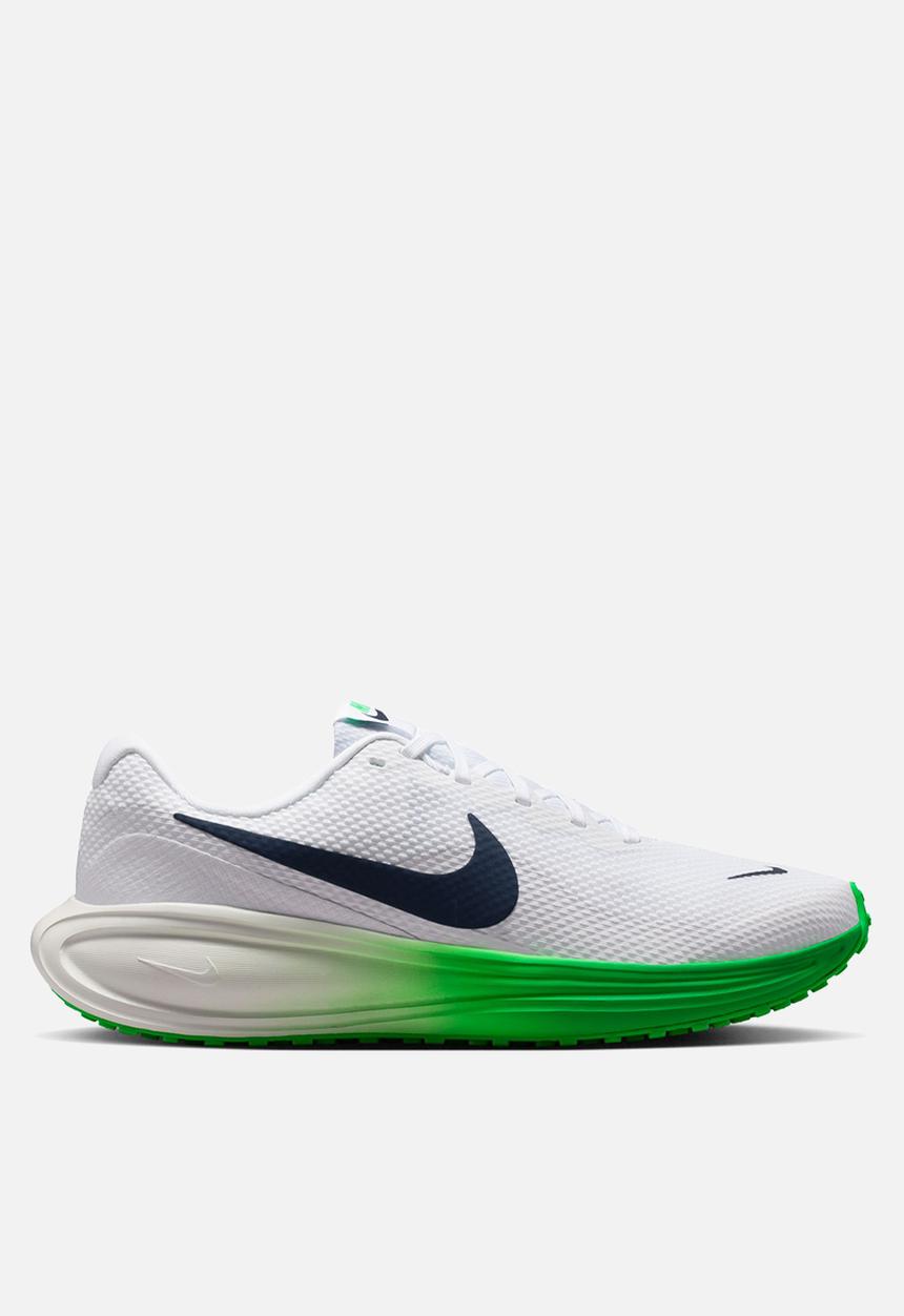 Nike - Nike Revolution 8