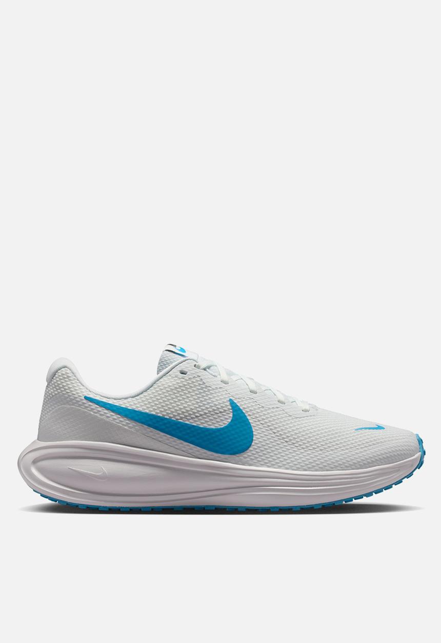 Nike - Nike Revolution 8