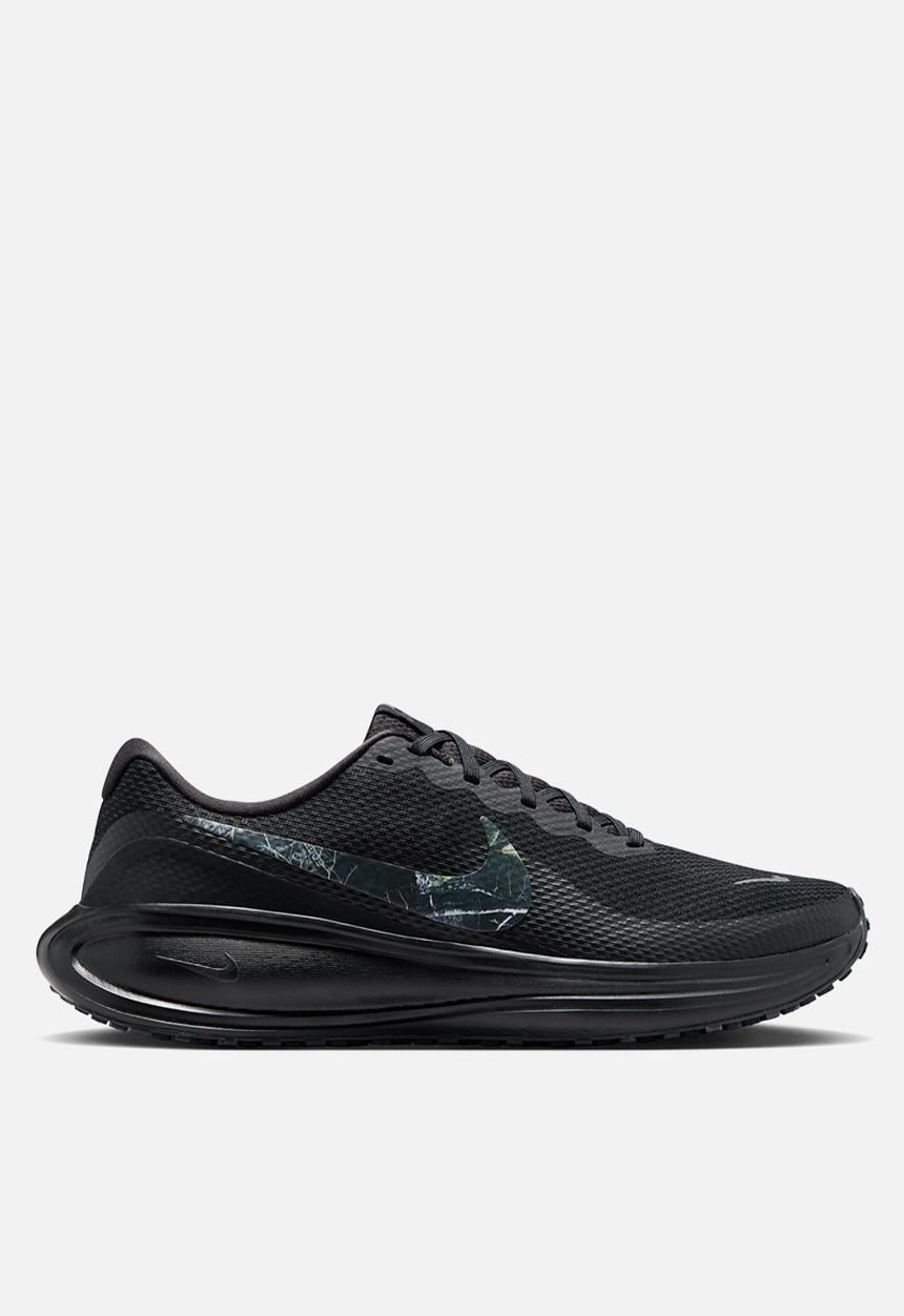 Nike - Nike Revolution 8