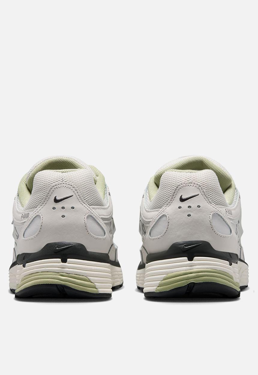 Nike - NIKE P-6000