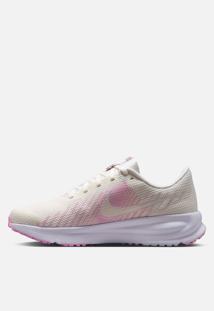 Nike - Nike Run Defy