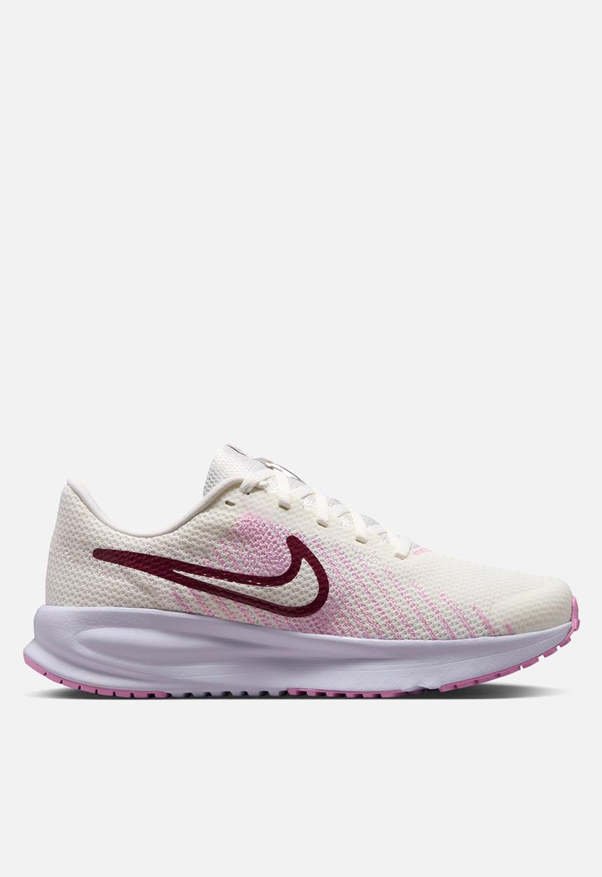 Nike - Nike Run Defy