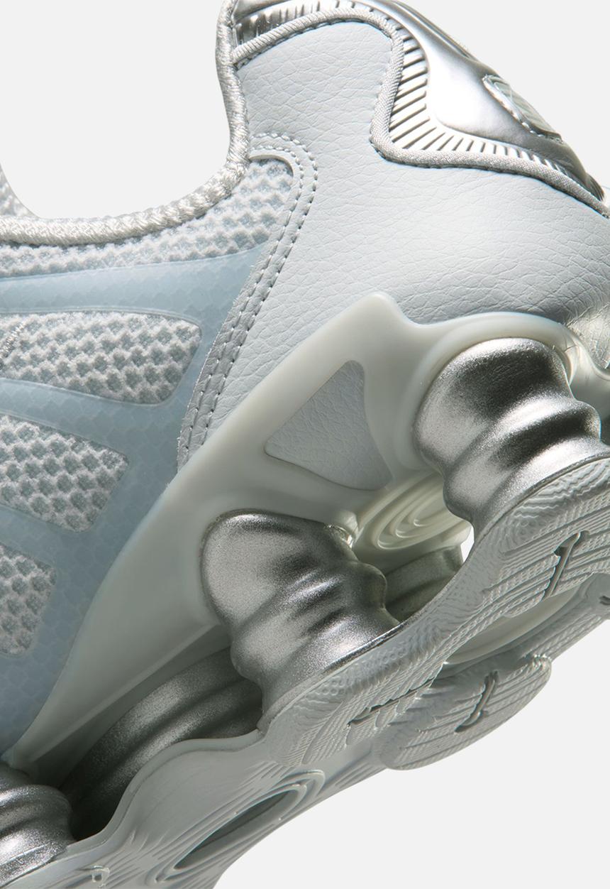 Nike - Nike Shox TL