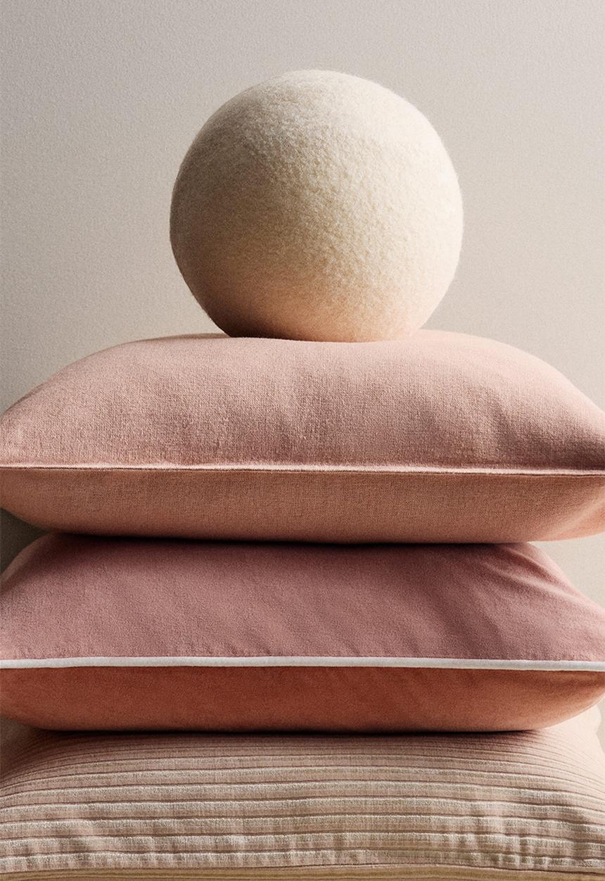 H&M - Linen-blend cushion cover - light dusty pink