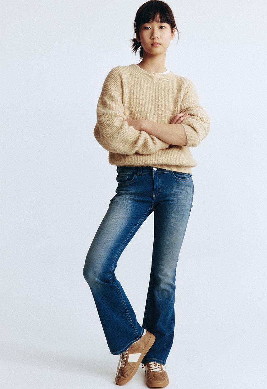 H&M - Bootcut leg low jeans - denim blue