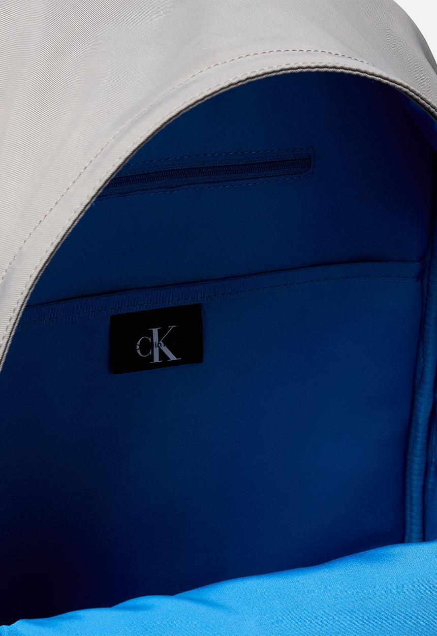 Calvin Klein - Bold Round Backpack - Grey