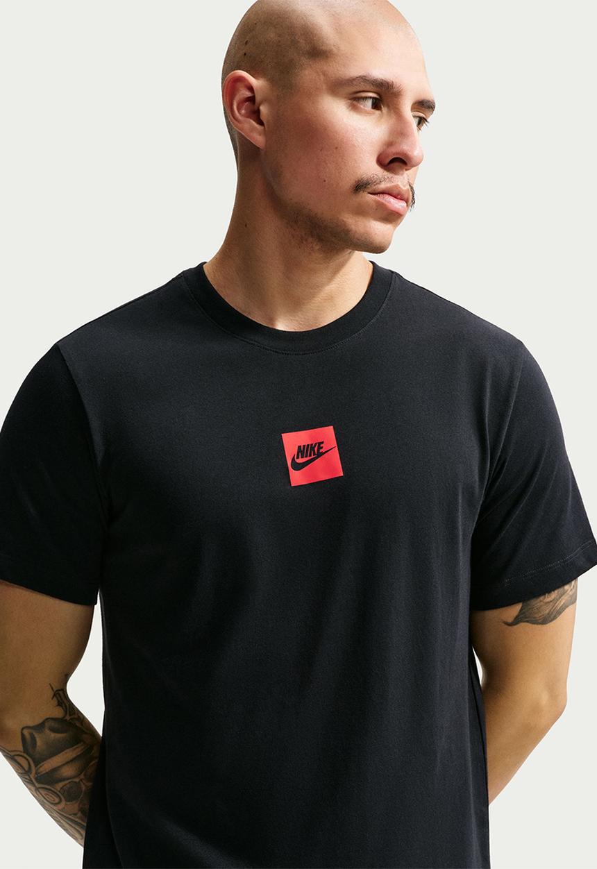 Nike - Club Futura Box  T-Shirt - Black