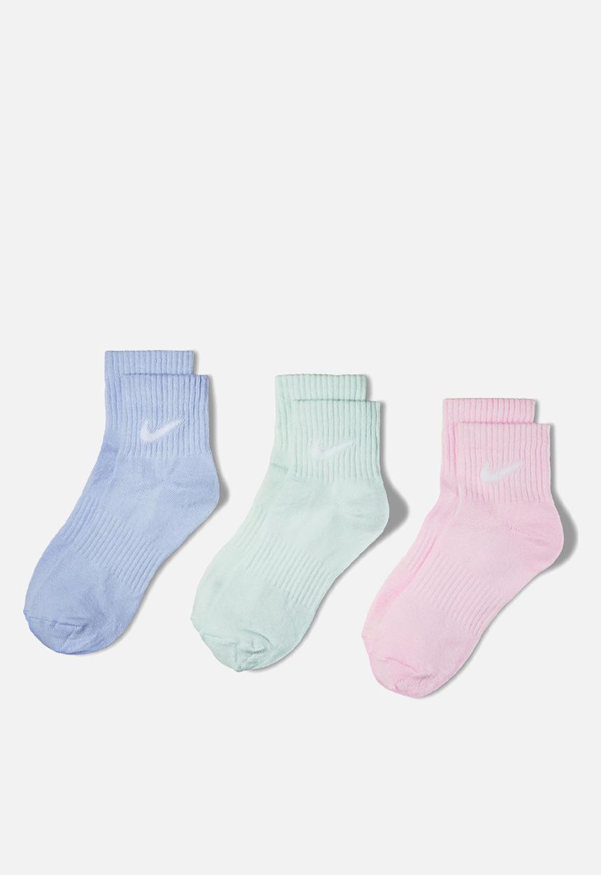 Nike - Everyday Lightweight Training Ankle Socks (3 Pairs) - Pastel Multi