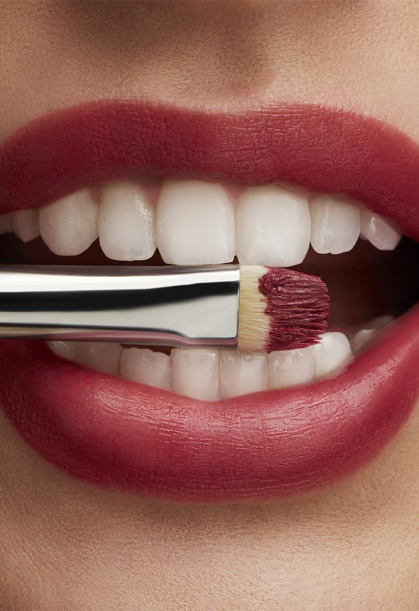 MAC - Lustreglass Sheer-Shine Lipstick - Beam There, Done That