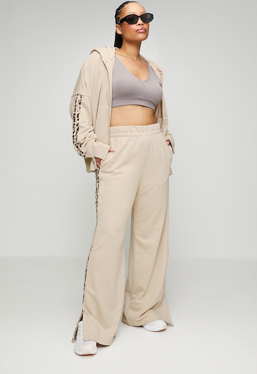 adidas Performance - Plus w aop 3s ft pt pants - crystal linen/multicolor/crystal linen