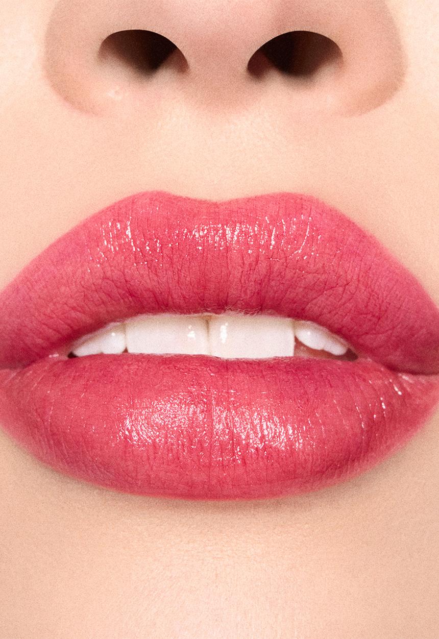 MAC - Lustreglass Sheer-Shine Lipstick - It's Yours