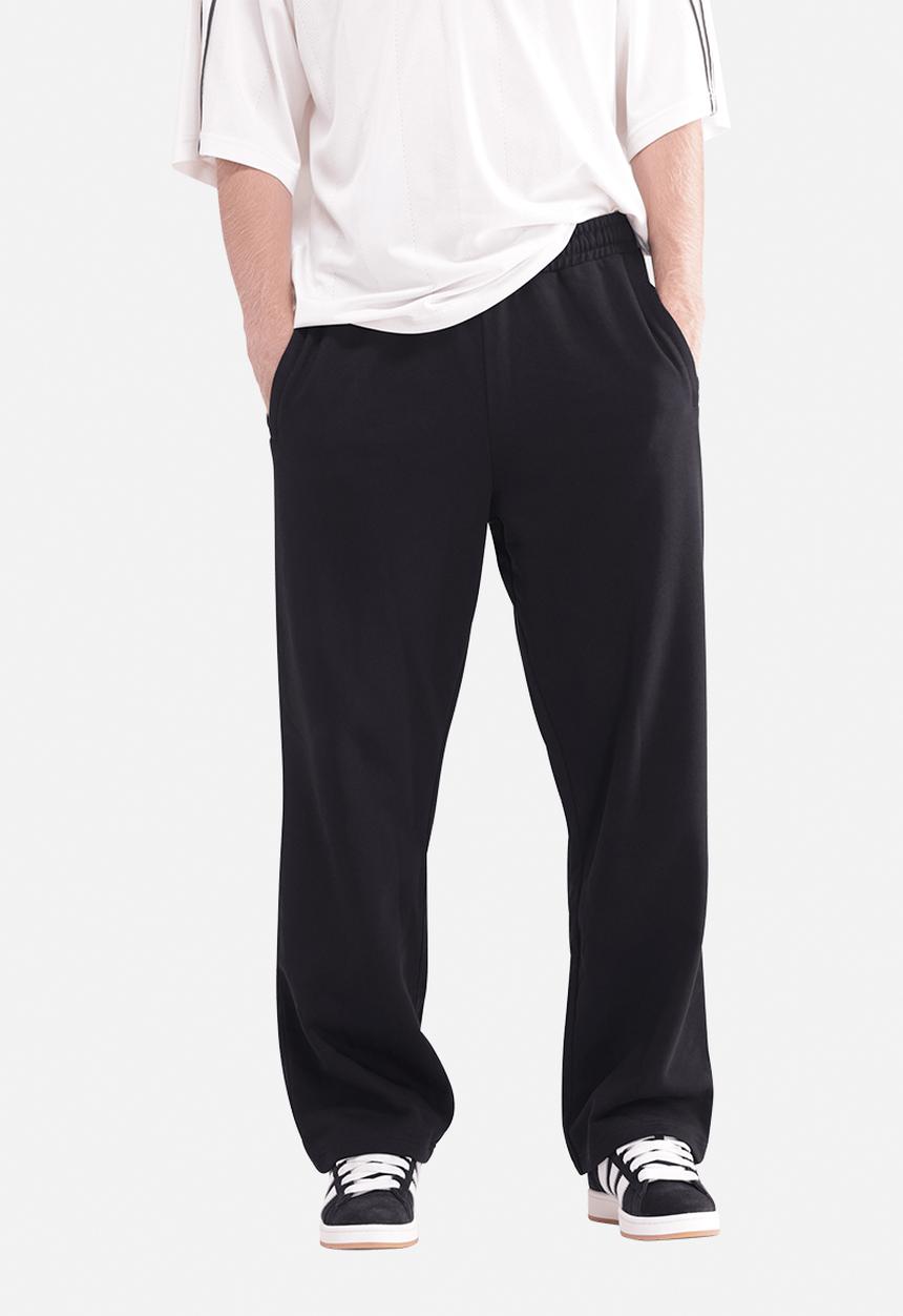 adidas Originals - Trefoil Essentials Open Hem Joggers - Black/Wht
