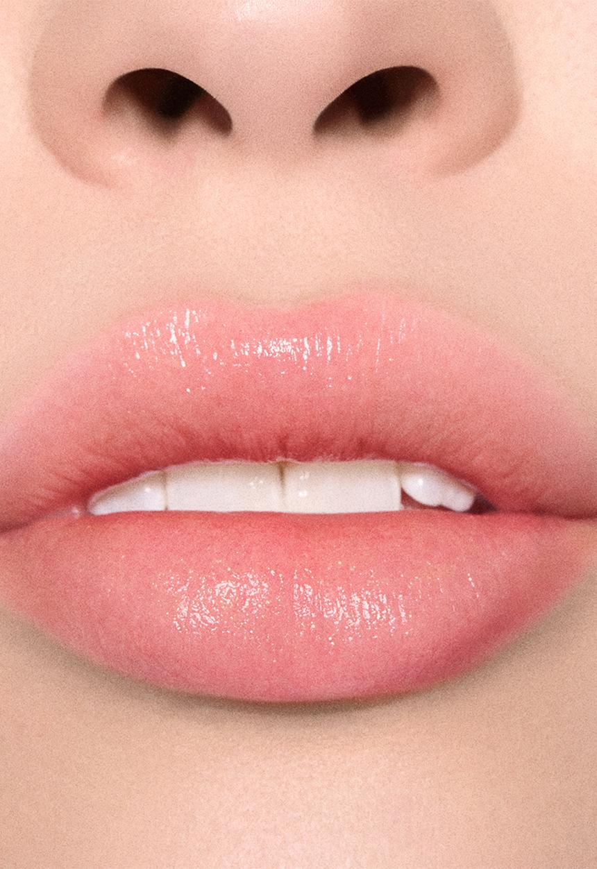 MAC - Lustreglass Sheer-Shine Lipstick - Lil Squirt