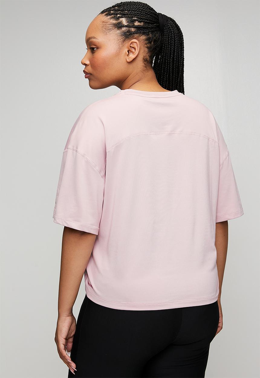 PUMA - Plus W Cloudspun Relaxed Tee - Misty Pink