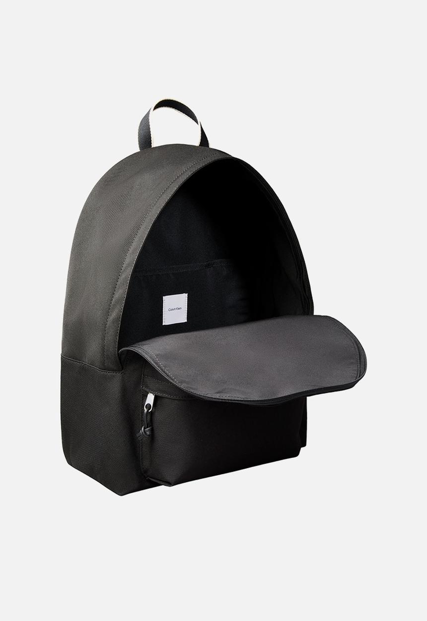 Calvin Klein - Graphic Capsule Round Backpack - Black