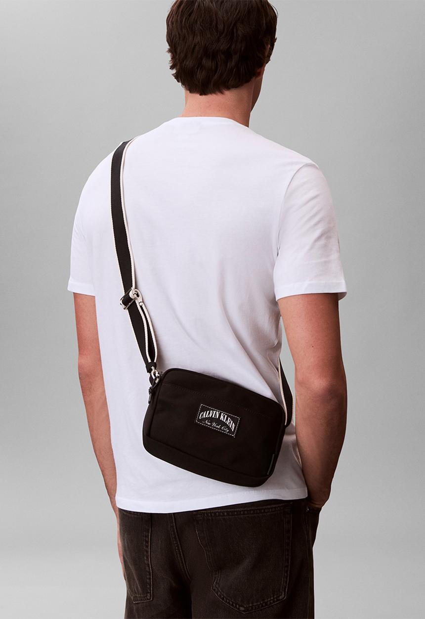 Calvin Klein - Graphic Capsule Camera Bag - Black