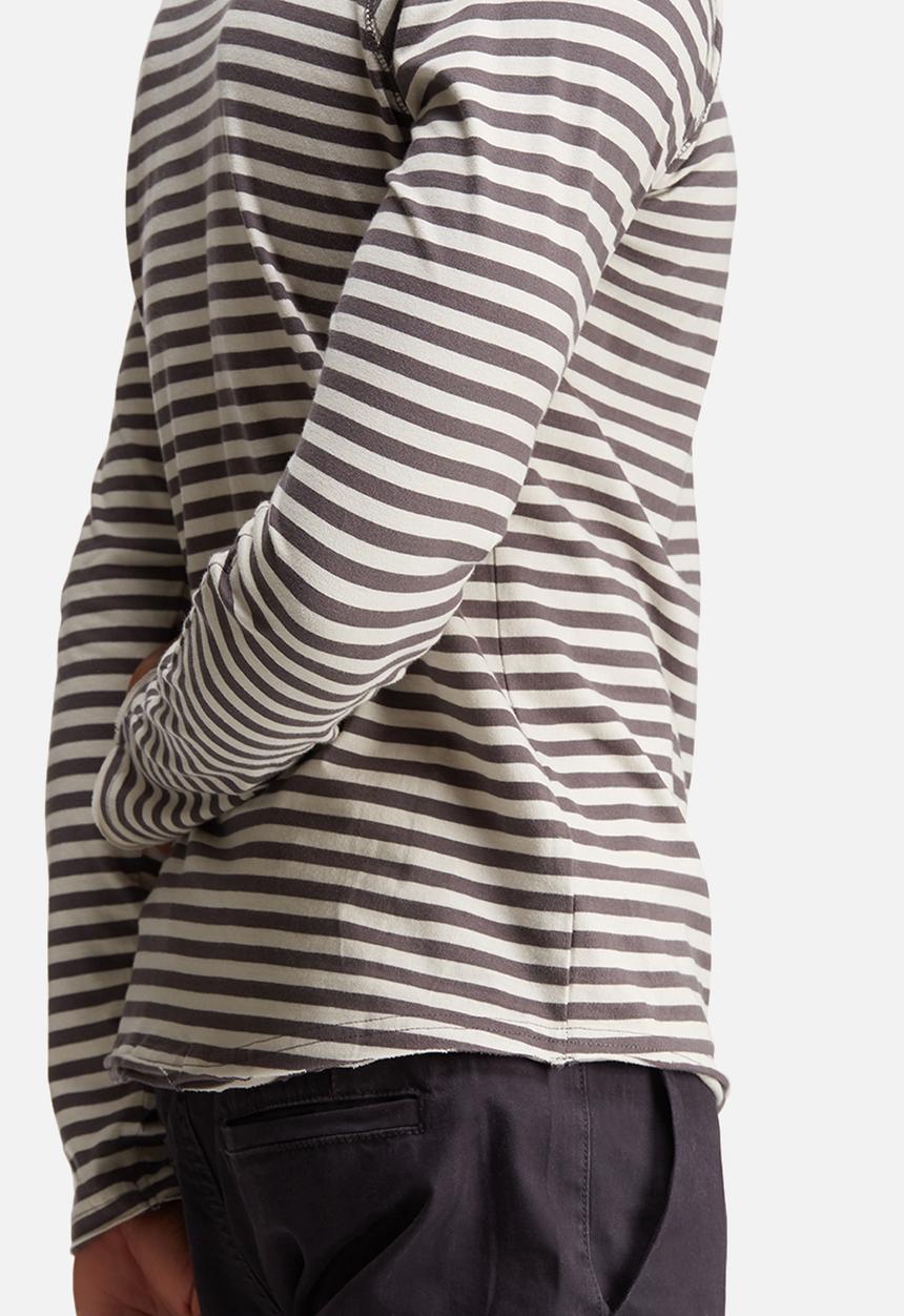Only & Sons - Peter fitted tee