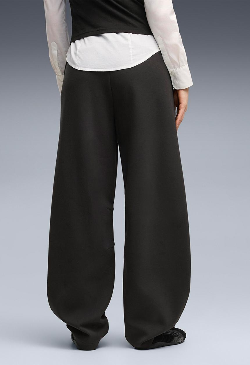 PUMA - Pumatech Sense Relaxed Barrel Soft Touch Sweatpants Dk Op - Puma Black