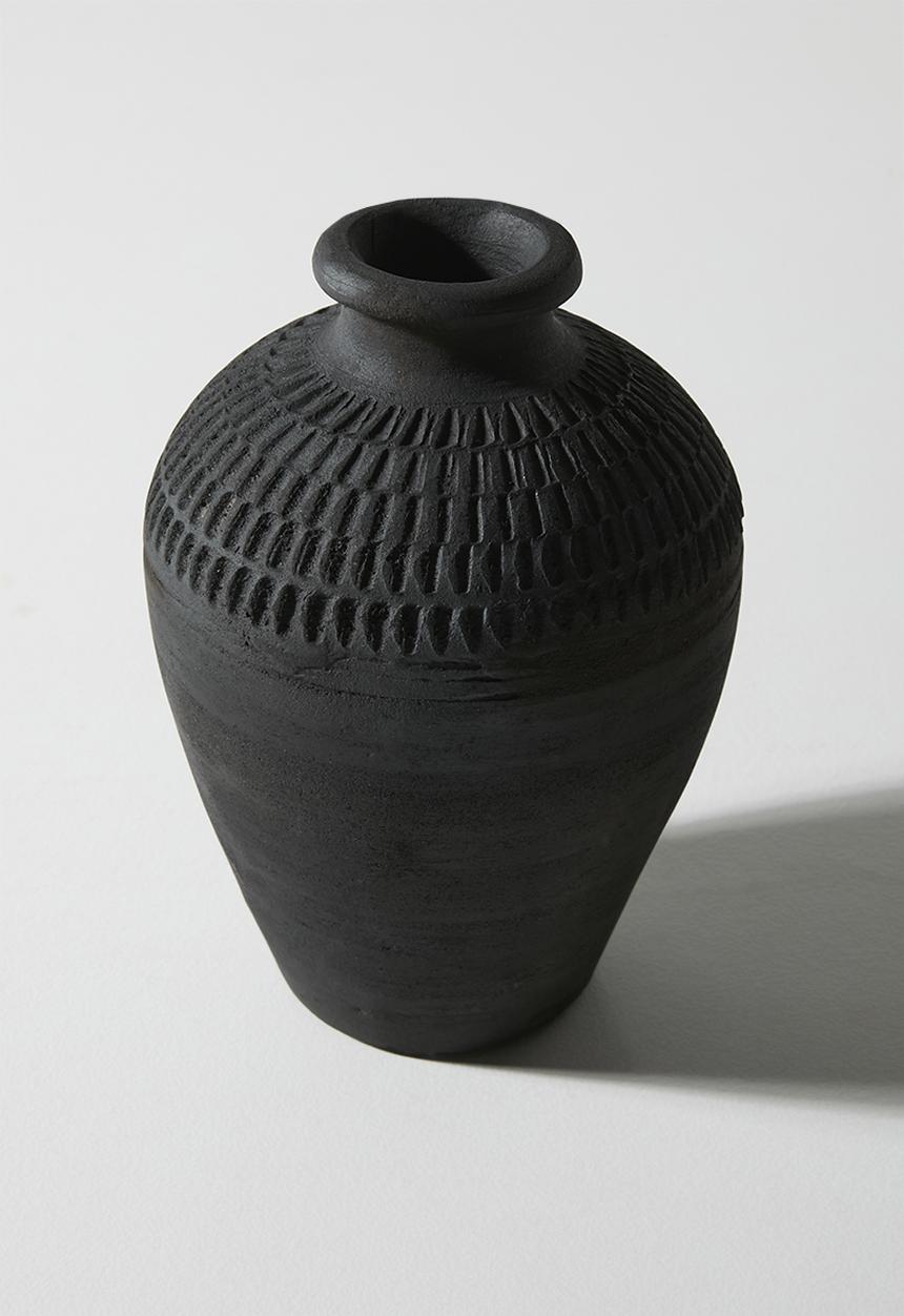 Sixth Floor - Nila terracotta Vase Black