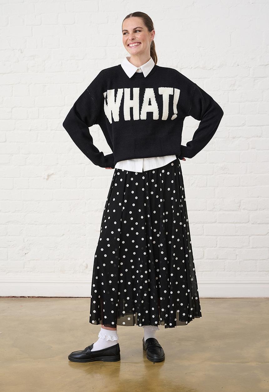 Me&B - Essential Jumper in Textured What - Black