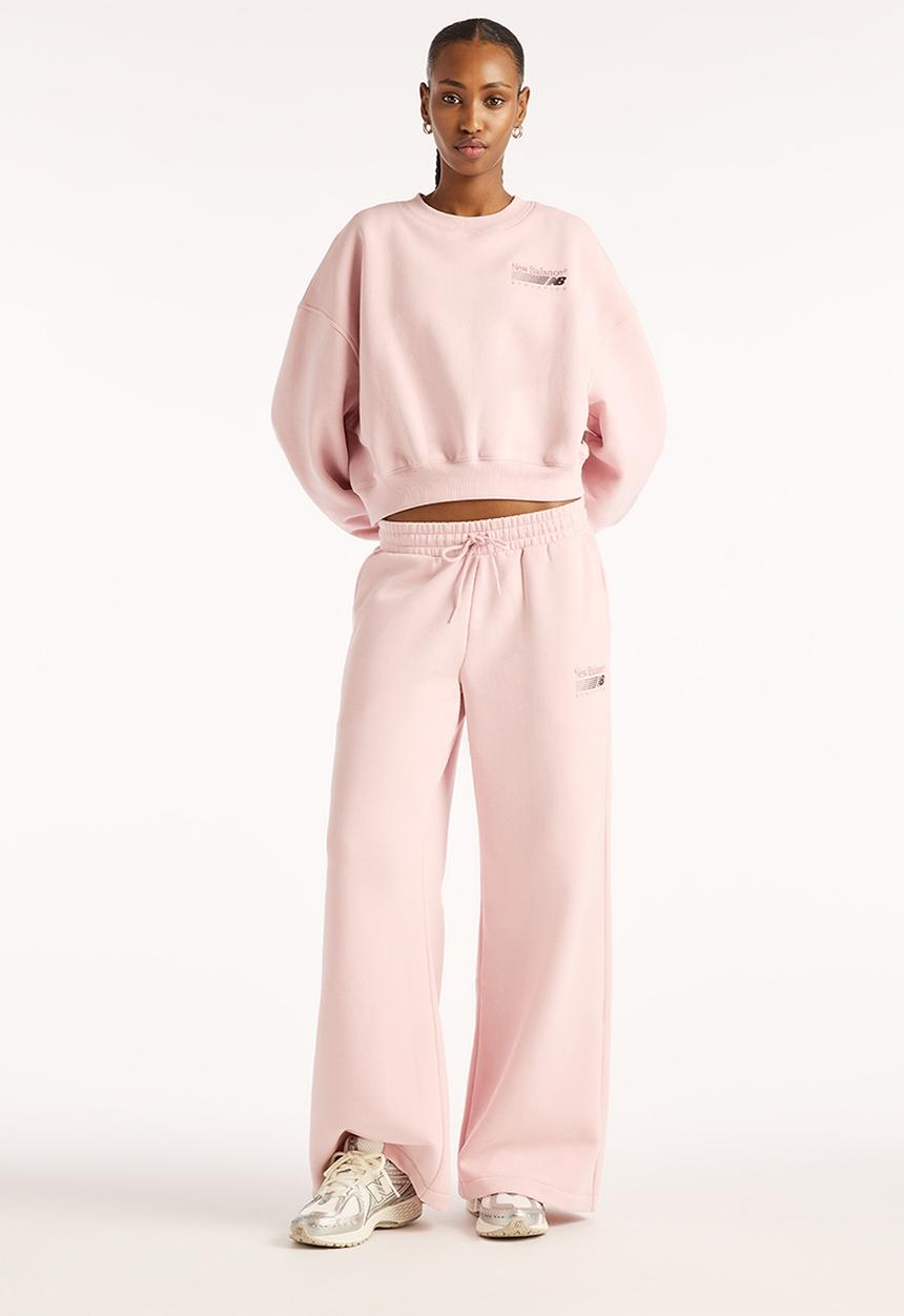 New Balance  - New Balance Trackside Brushed Fleece Pant - Pink Chalk