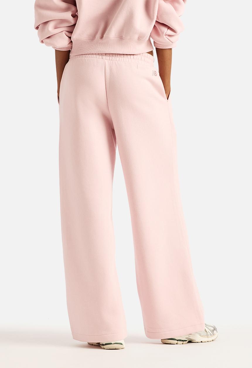 New Balance  - New Balance Trackside Brushed Fleece Pant - Pink Chalk