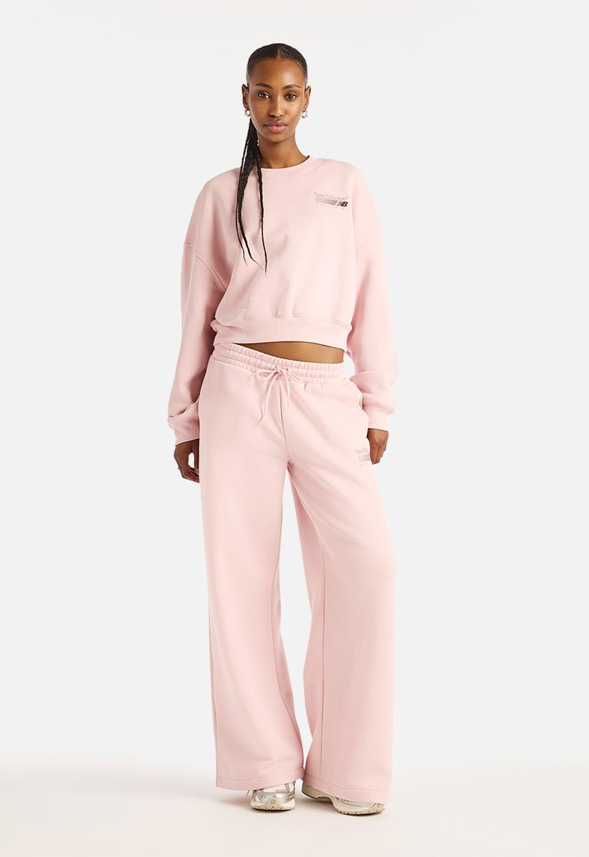 New Balance  - New Balance Trackside Brushed Fleece Crew - Pink Chalk