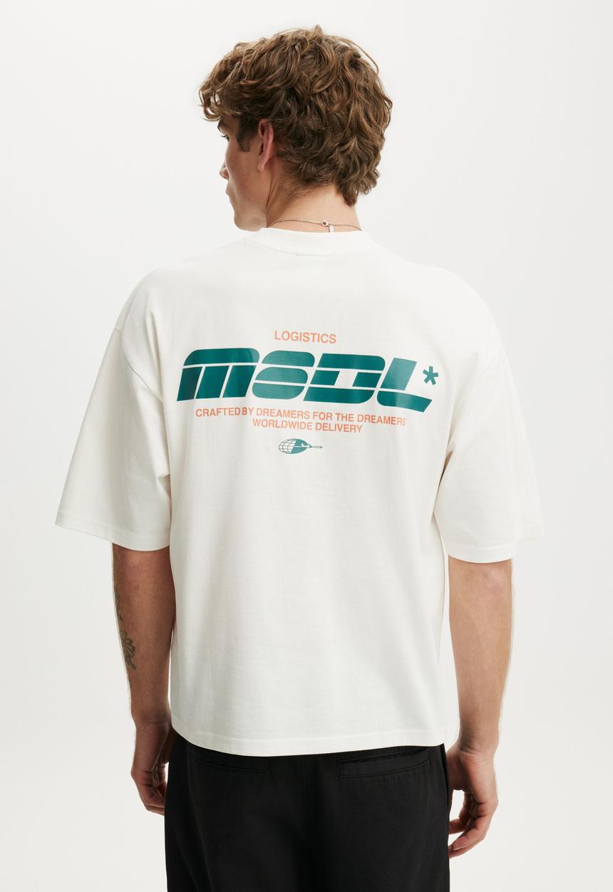 Cotton On - Cropped Fit Graphic T-shirt - Vintage White/Modl