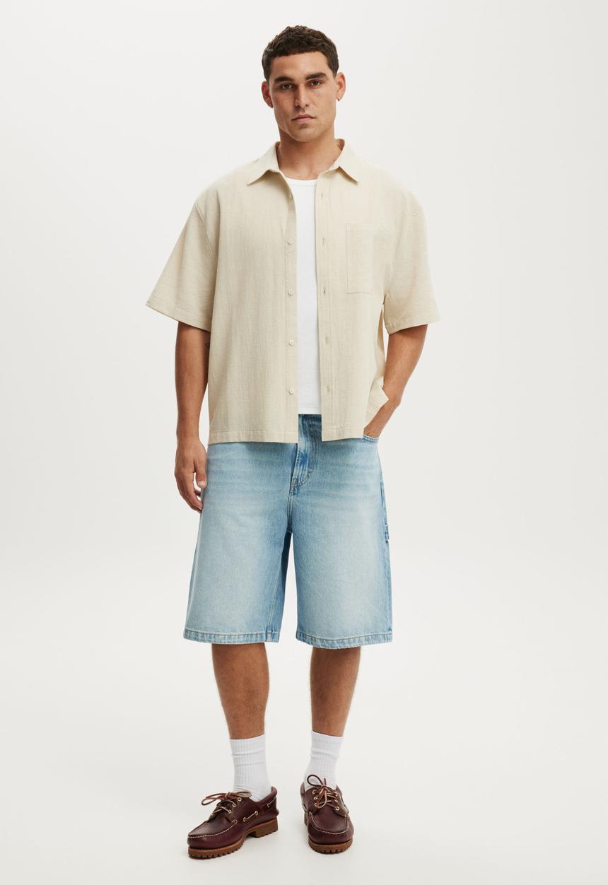 Cotton On - Boxy Fit Short Sleeve Shirt - Stone