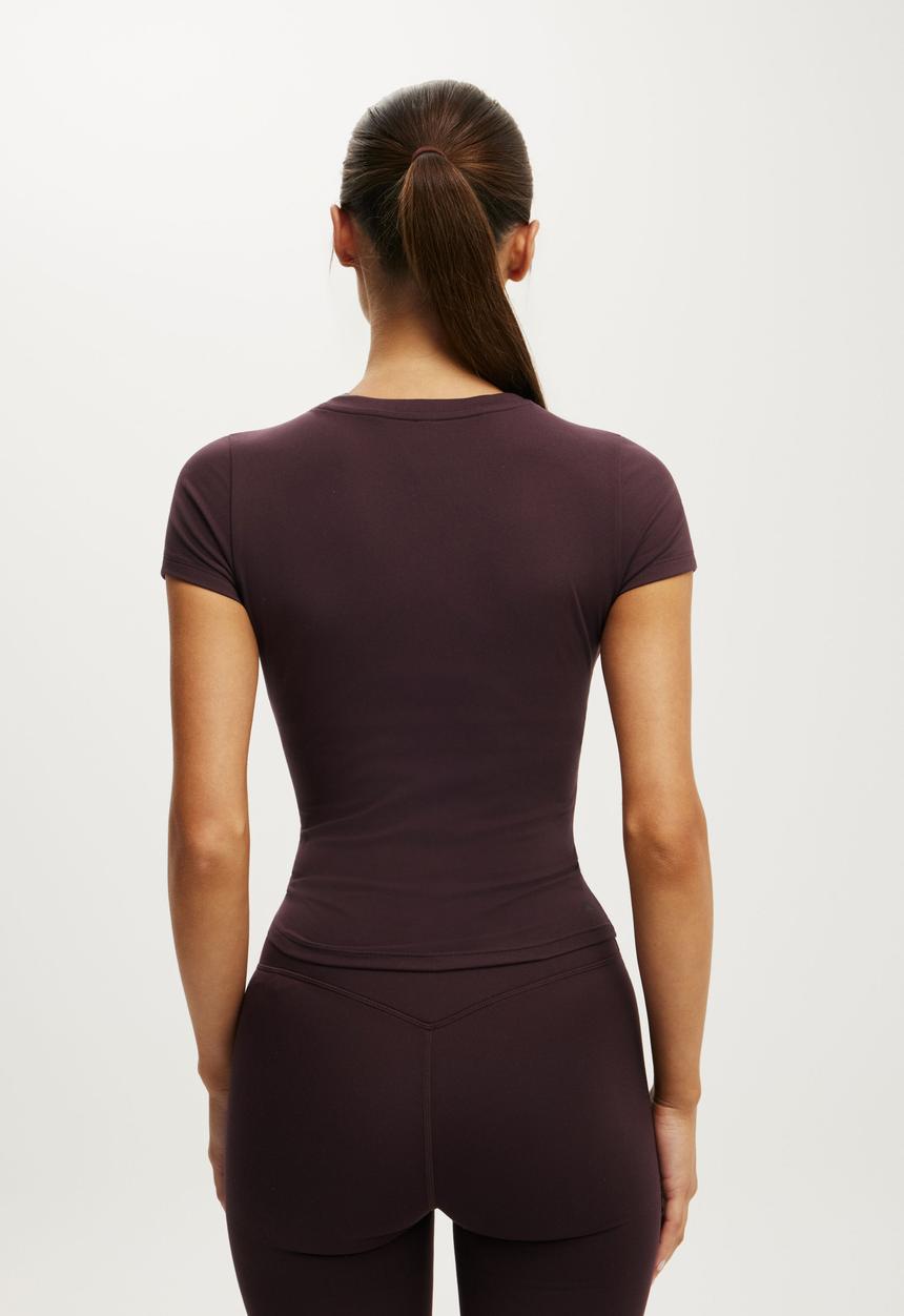 Cotton On - Ultra Soft Fitted T-shirt - Italian Plum
