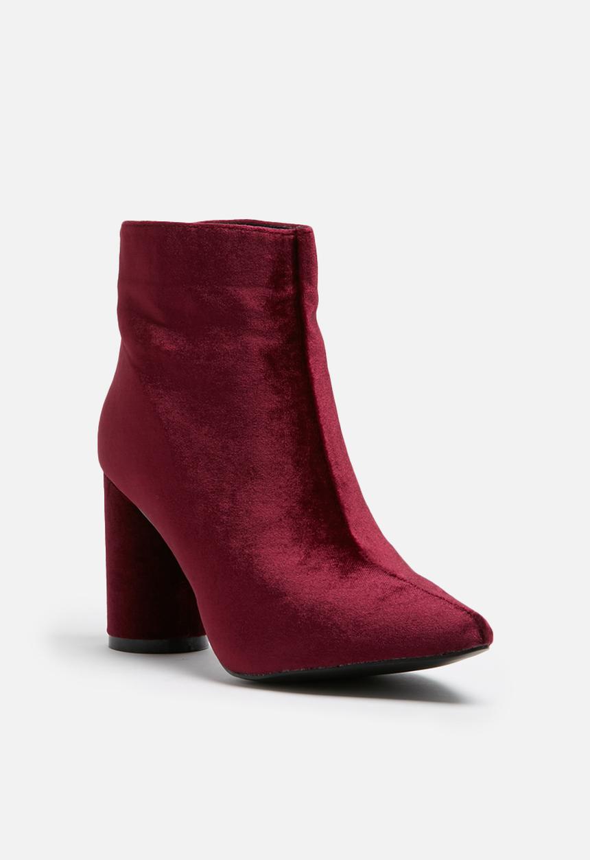 dailyfriday - Velvet boot