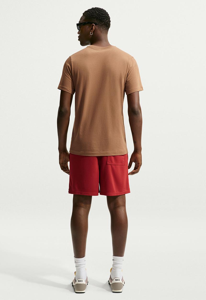 Nike - NSW Club Tee - Ale Brown/Tough Red