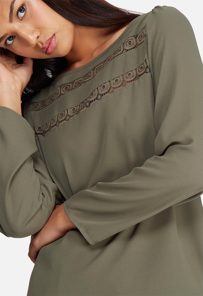 dailyfriday - Lace inset blouse