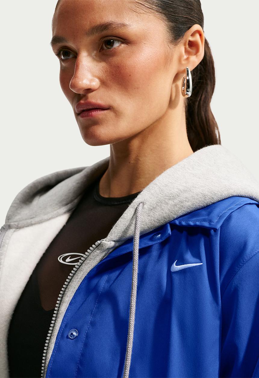Nike - W Nk Essntl Coaches Jkt - Old Royal/Sail