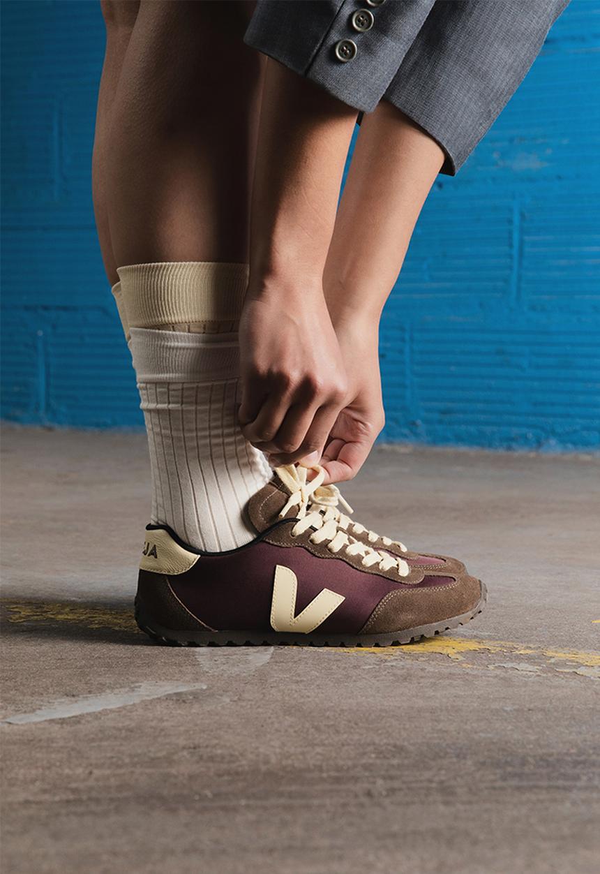 VEJA - Gt- Amarante Butter