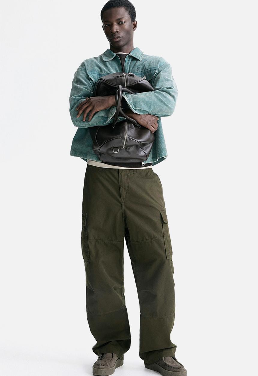 H&M - Relaxed fit cotton cargo trousers - dark khaki green