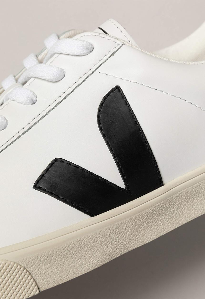 VEJA - Esplar Logo- Extra White/Black