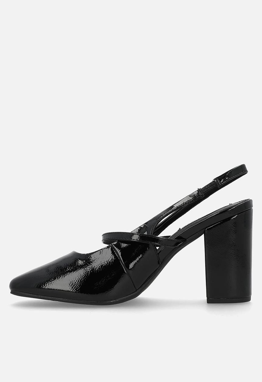 Madison® - Qia close toe slingback heel - black