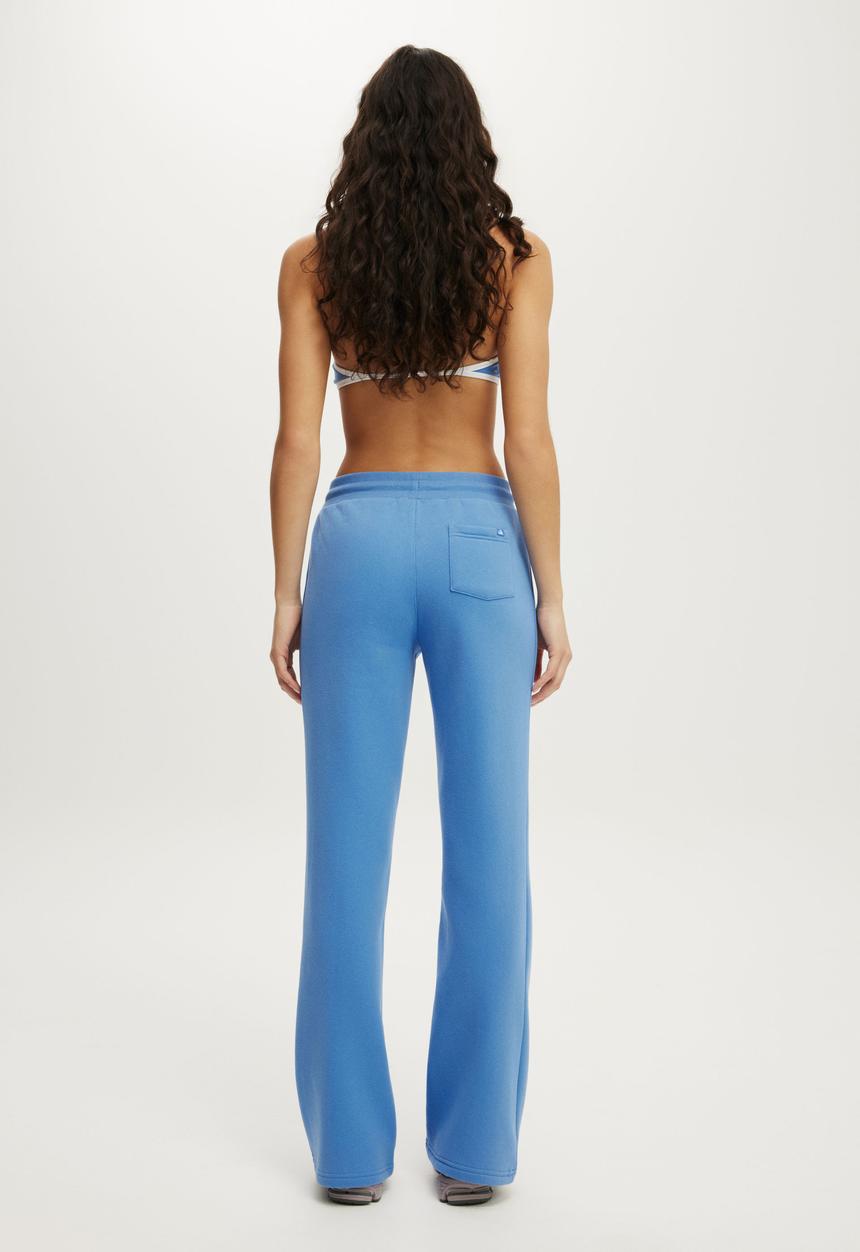 Cotton On - Plush Bootleg Sweatpant - Ultramarine