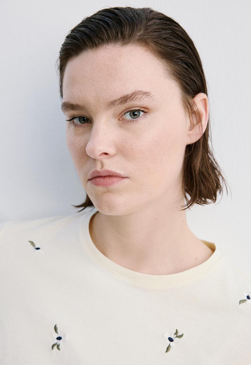 MANGO - T-shirt flowi - light/pastel yellow