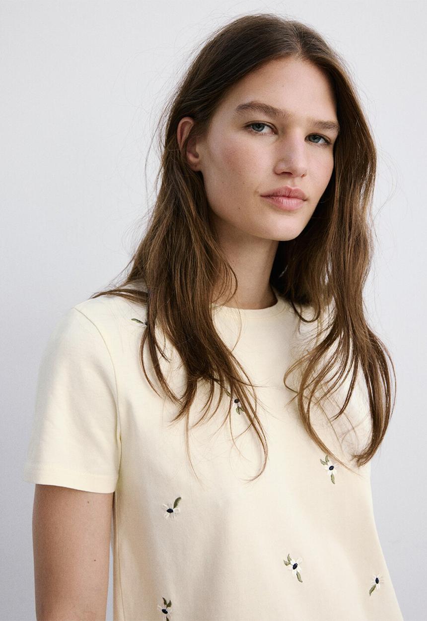 MANGO - T-shirt flowi - light/pastel yellow