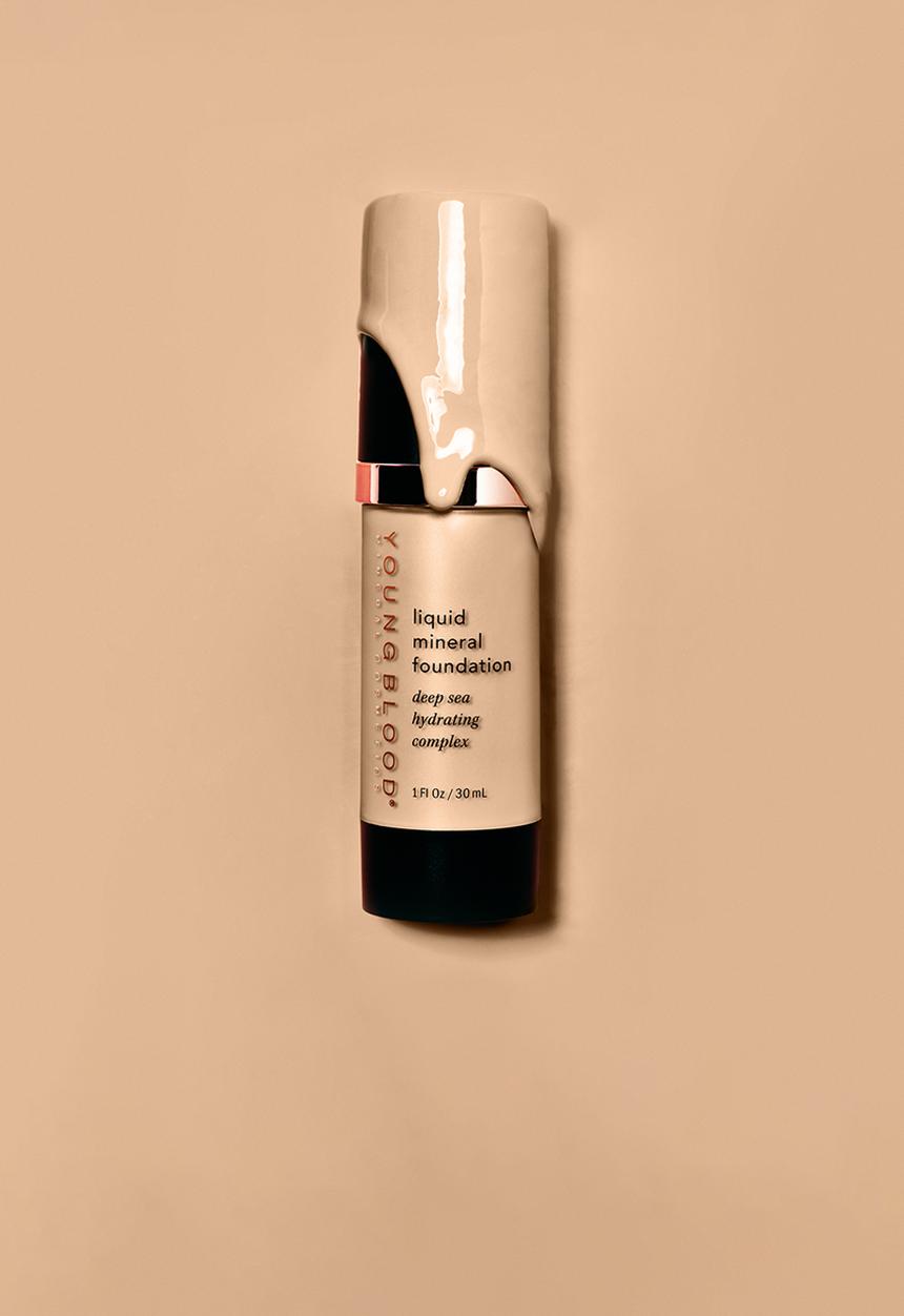 Youngblood Mineral Cosmetics - Liquid Mineral Foundation - Sun Kissed