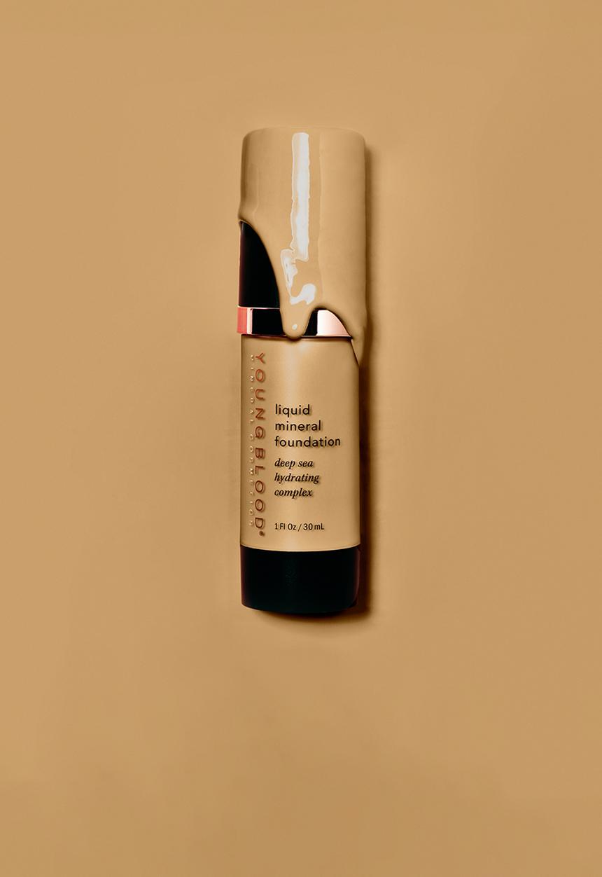 Youngblood Mineral Cosmetics - Liquid Mineral Foundation - Suntan