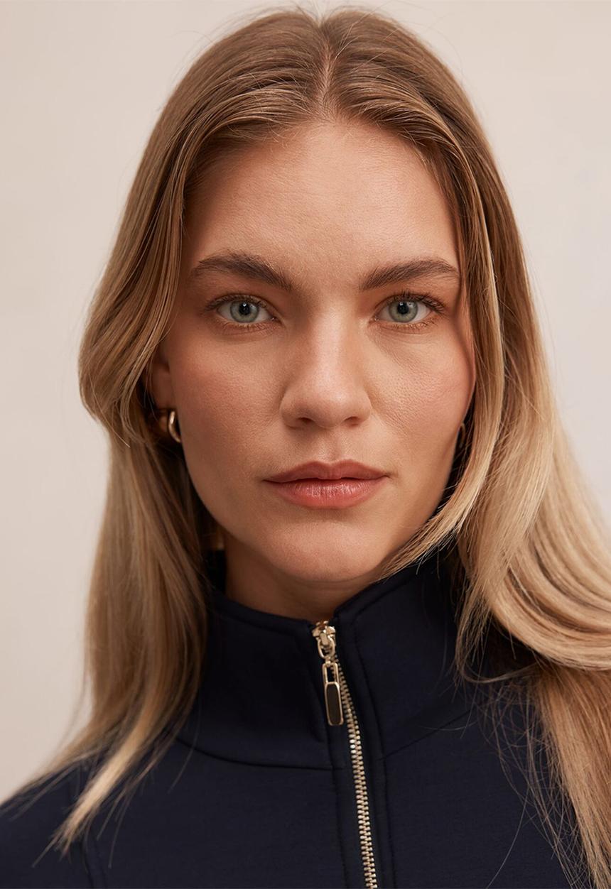 Forever New - Heidi Seam Detail Lounge Jumper in Navy