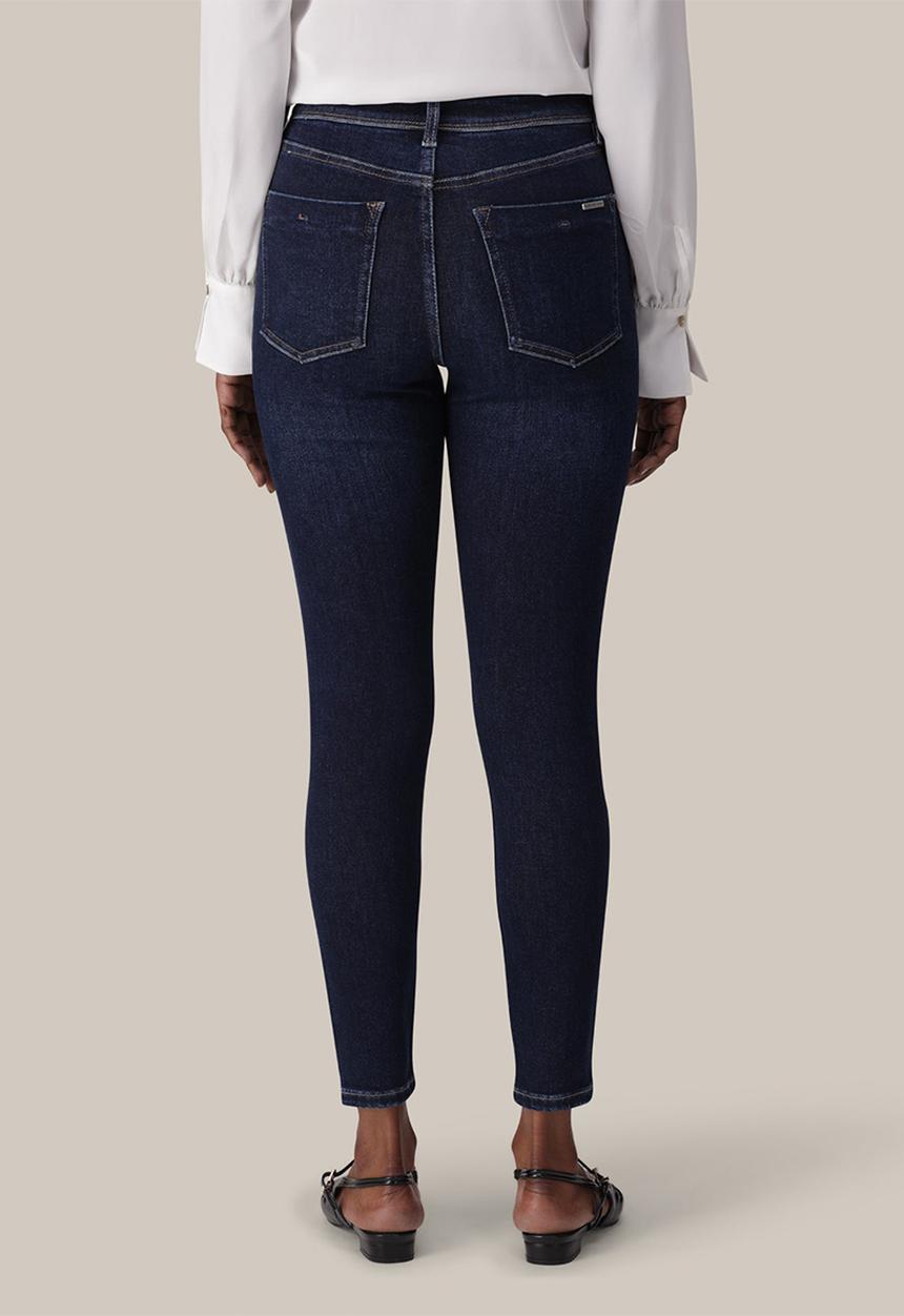 Forever New - Nala mid-rise jeans in dark wash