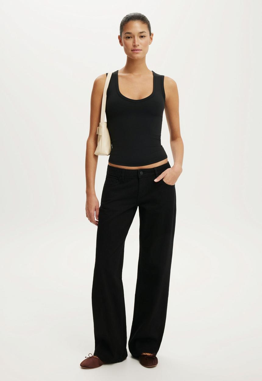 Cotton On - Hold Me V Neck Tank - Black