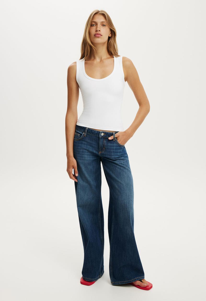 Cotton On - Hold Me V Neck Tank - White