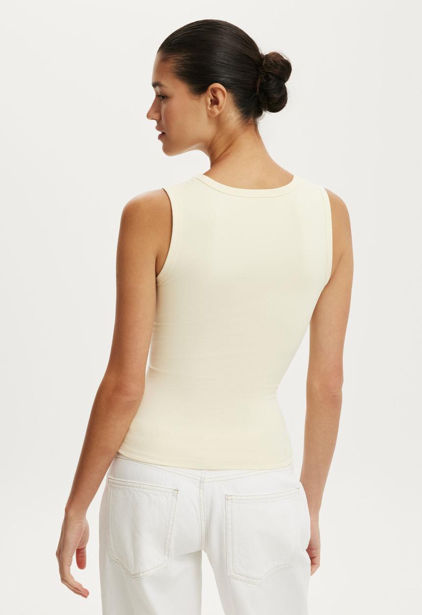Cotton On - Hold Me V Neck Tank - Vanilla Glow